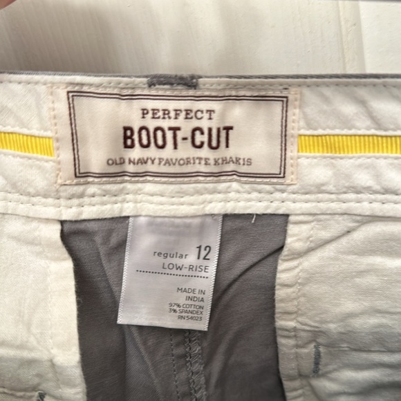 Old Navy Boot Cut - Picture 4 of 5